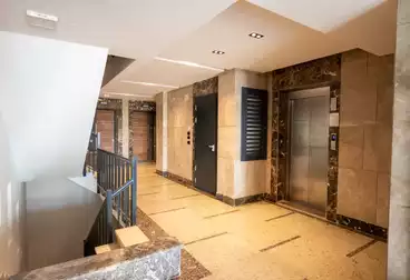 Apartments For sale - 3 rooms - floor 3