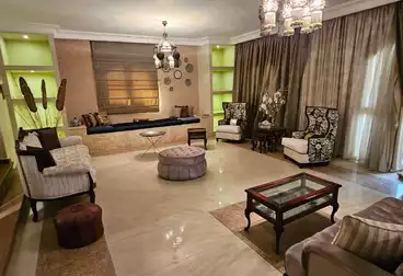 Apartments For sale - 4 rooms