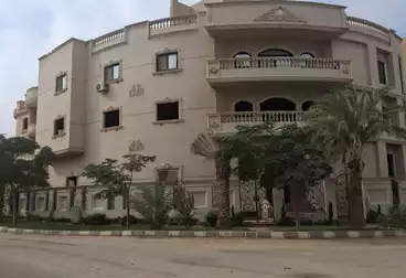 undefined undefined - 18 غرف