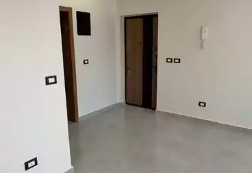 Apartments For sale - 2 rooms - floor 1