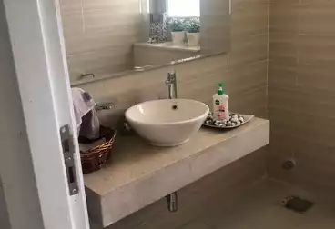 دوبلكس للإيجار - 3 غرف - بالدور 2