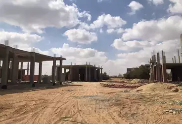 أراضي للبيع