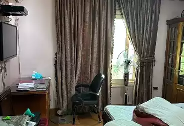 Furnished Apartment For sale - 3 rooms - floor 8