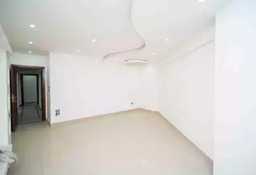 Properties For rent - 3 rooms - floor 4