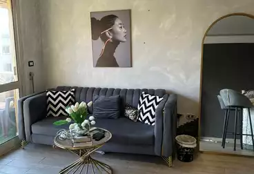 Apartments For sale - 2 rooms - floor 4