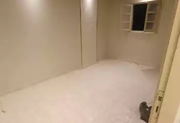 Apartments For sale - 2 rooms - floor 4