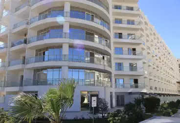 شقق للبيع - 1 غرف - بالدور 3