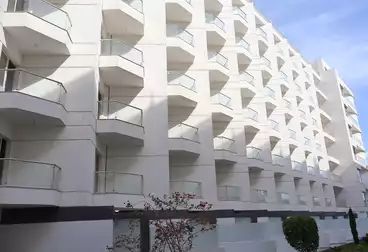 شقق للبيع - 1 غرف - بالدور 3