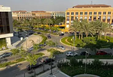 شقق للإيجار - 1 غرف - بالدور 1