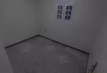 شقق للبيع - 3 غرف - بالدور 1