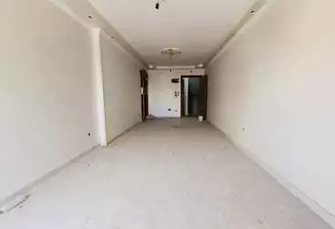 شقق للبيع - 3 غرف - بالدور 0