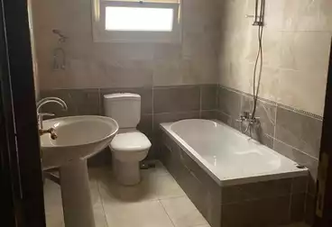 شقق للإيجار - 4 غرف - بالدور 1