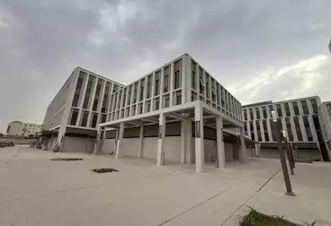 مكاتب للإيجار - 8 غرف - بالدور 2