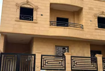 Apartments For sale - 2 rooms - floor 1