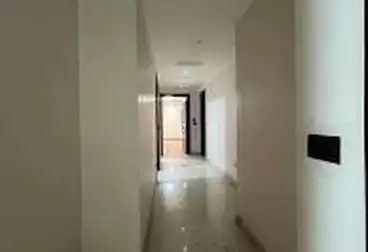 Apartments For sale - 2 rooms - floor 4