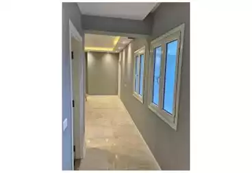 عقارات للبيع - 3 غرف - بالدور 3