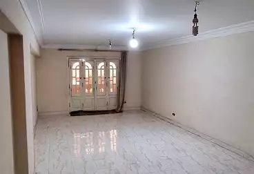 شقق للبيع - 3 غرف - بالدور 7