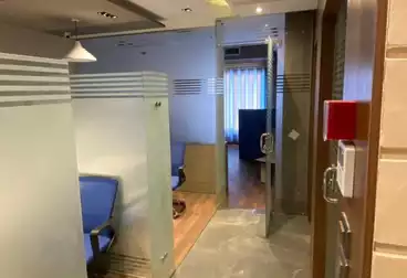 إداري للإيجار - 4 غرف - بالدور 2