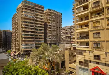 شقق للإيجار - 3 غرف - بالدور 4