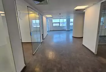 عقارات للإيجار - 6 غرف - بالدور 4