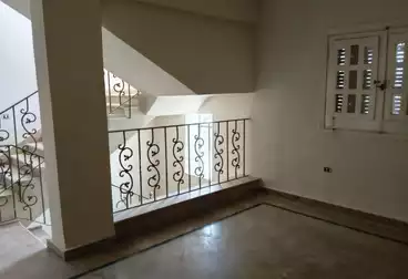 تاون هاوس للبيع - 4 غرف