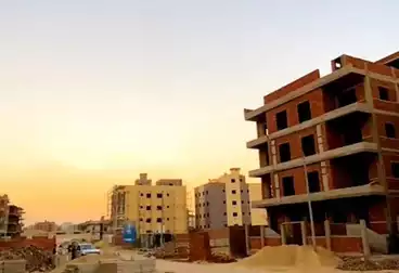 Apartments For sale - 4 rooms - floor 1