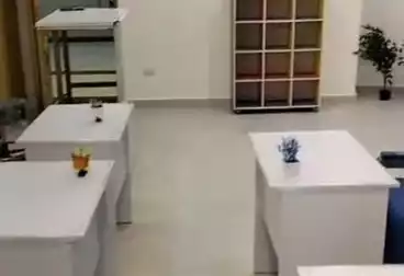 Administrative For rent - 4 rooms - floor 2