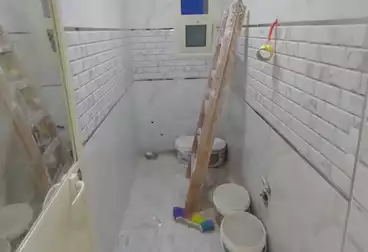 إداري للبيع - 5 غرف - بالدور 0