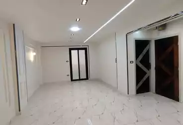 Apartments For sale - 3 rooms - floor 1