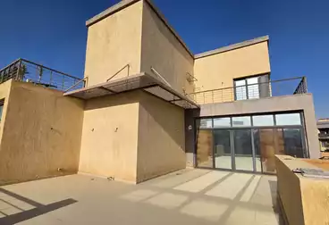 شقق للبيع - 3 غرف - بالدور 4