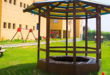 تجاري للبيع - 33 غرف