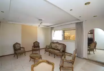 شقق مفروشة للبيع