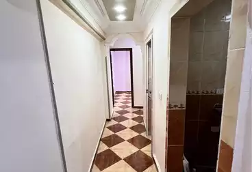 Apartments For sale - 2 rooms - floor 5
