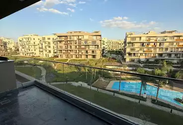 Apartments For rent - 3 rooms - floor 4