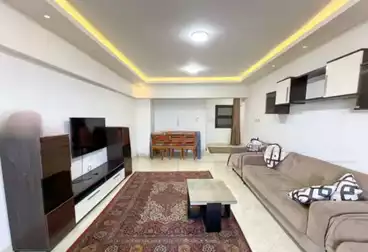 Furnished Apartment For rent - 3 rooms - floor 5