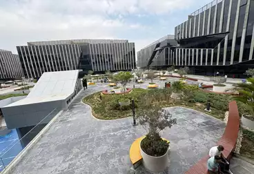 مساحة مكتبية للإيجار - بالدور 1