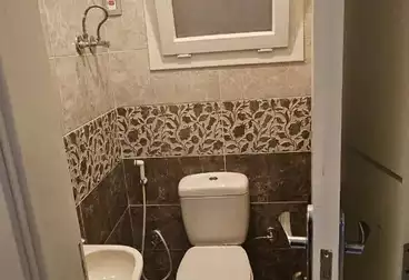 شقق للإيجار - 4 غرف - بالدور 1