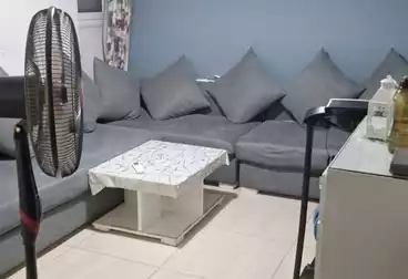 شقق للبيع - 2 غرف - بالدور 7