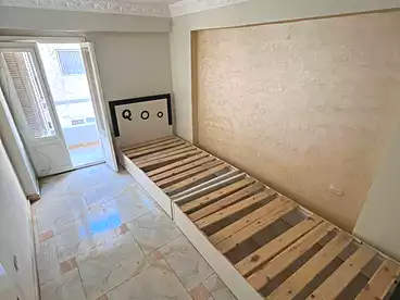 Apartments For sale - 4 rooms - floor 5
