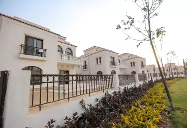 Villas For sale - 4 rooms