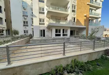 Apartments For sale - 2 rooms - floor 1