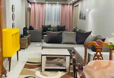 Furnished Apartment For rent - 3 rooms - floor 10