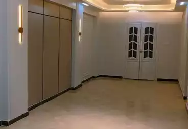 Apartments For sale - 3 rooms - floor 2