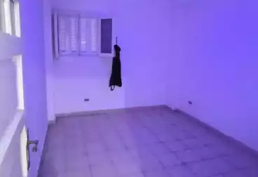 undefined undefined - 2 rooms - floor 6