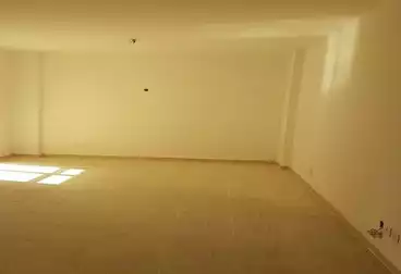 Apartments For rent - 3 rooms - floor 4