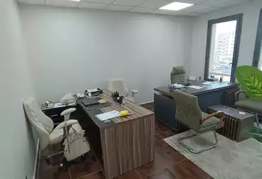 مكاتب للإيجار - 3 غرف - بالدور 2