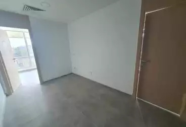 مكاتب للإيجار - 2 غرف - بالدور 1