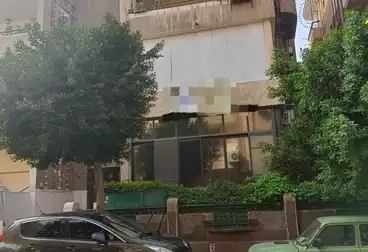 Apartments For sale - 4 rooms - floor 1