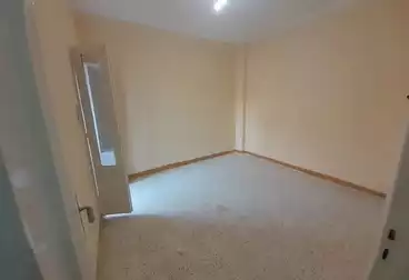 شقق للإيجار - 2 غرف - بالدور 5