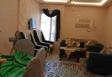 Furnished Apartment For rent - 3 rooms - floor 13